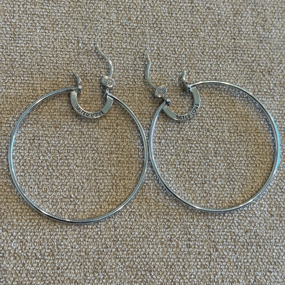 Simone I. Smith - Sister Love Princess Hoops Large Silver - Picture 5 of 9